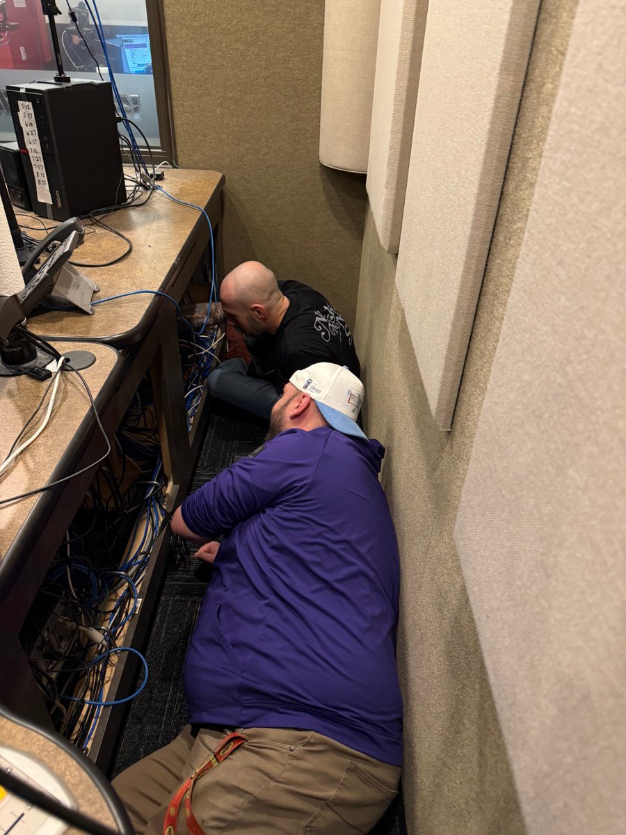 Mark Parrish tweet media