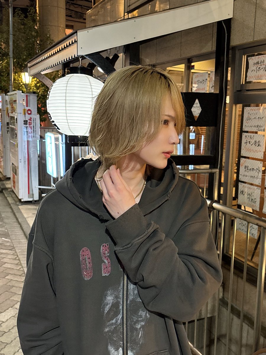 iです。 tweet media