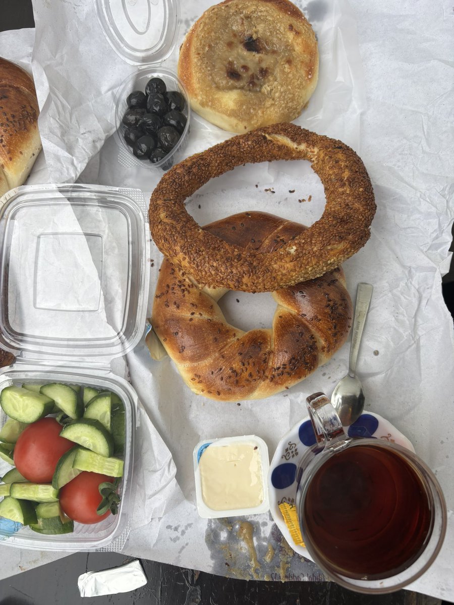 Zeynel ergin baba kadar olmasa da bursa’daki abdal da fena değilmiş.
Toplamı 230 TL; hem ucuz hem de lezzetli.