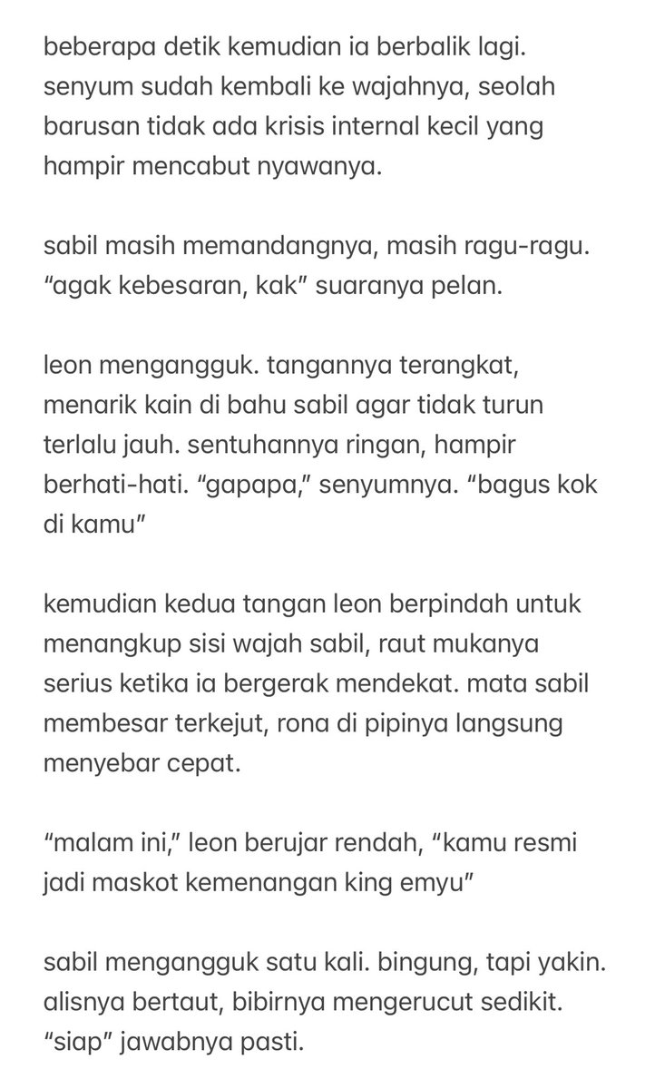 writeyourberry's tweet image. 15. maskot cantik king emyu