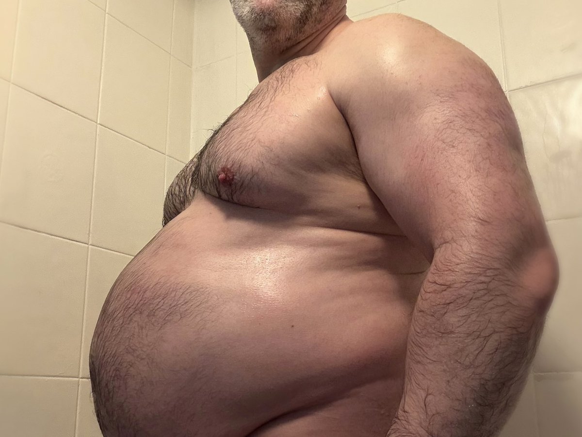 GainingHulk tweet media