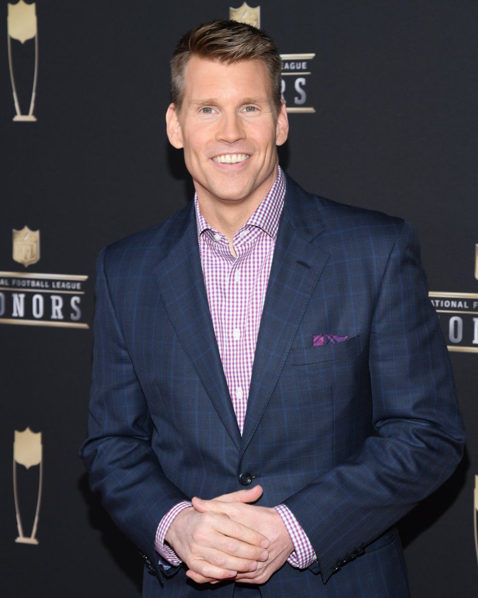 usopen's tweet image. [Scott Hanson voice] WE ARE HEADED TO OUR 10TH SET OF TENNIS TODAY!