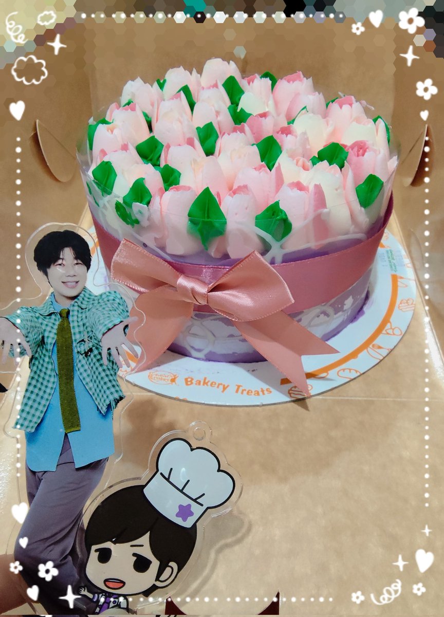 誕生日プレゼントにかわいいブーケケーキをもらいました！💐🥹 I got a