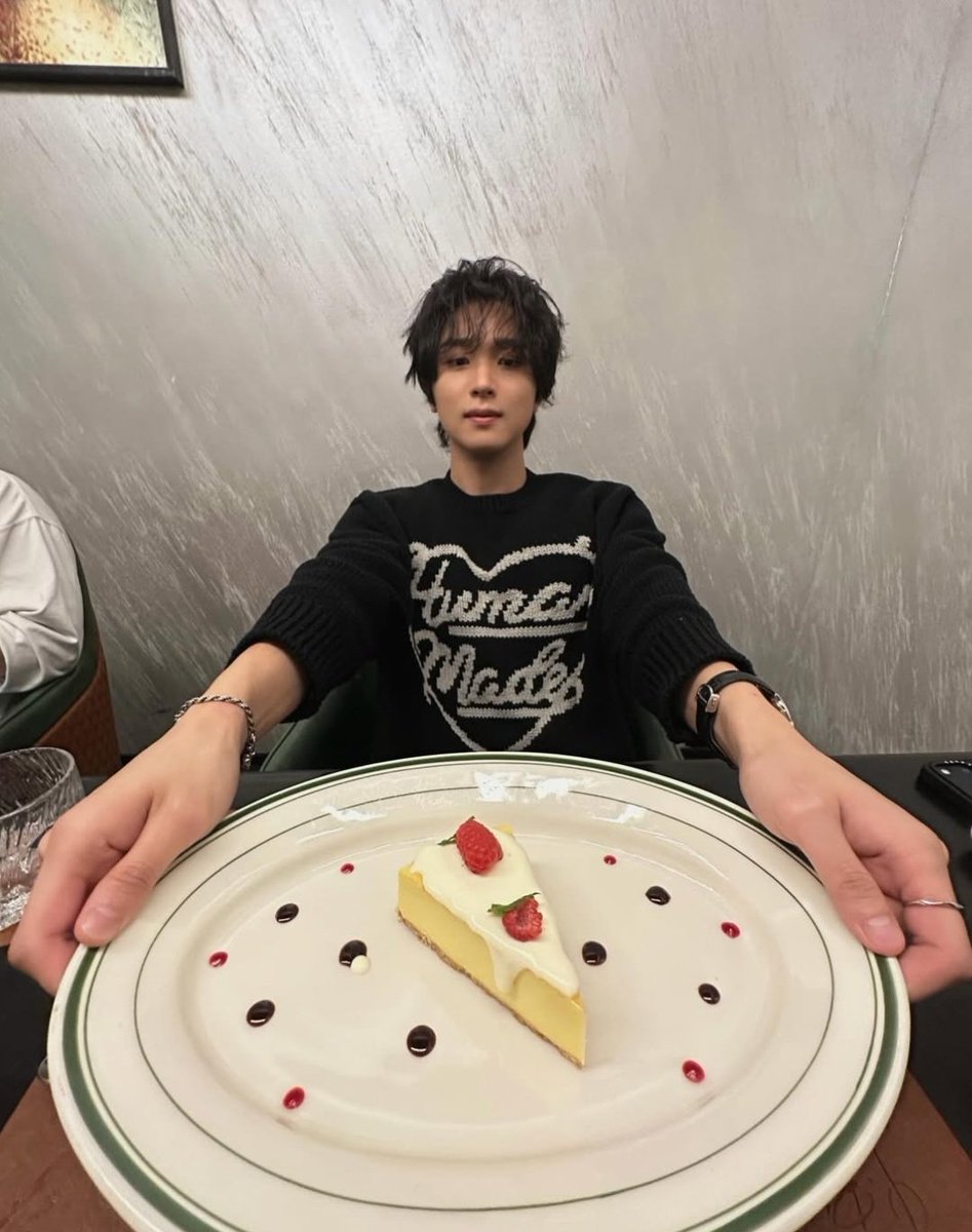 아니진심충격적으로좋아서 비명지름
심지어 브금 캐럿케이크임
사랑스러움치사량미친