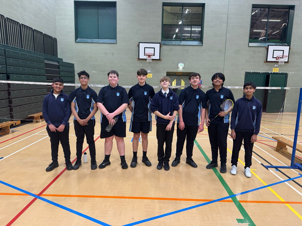 HighfieldLA's tweet photo. Inter‑school badminton = big smiles and a lot of energy!
Check out some of our amazing stars absolutely "smashing" it on court
#StarSports #BeEngaged #BeYourBest https://t.co/3vzMLSXsnF