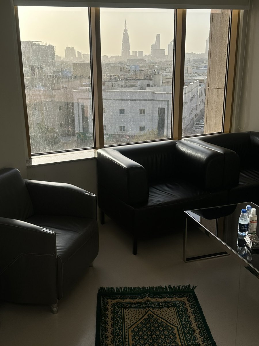 #ساعه_استجابه

اللهُمَّ أرزقنا حُلو الحياةِ و خيرَ العطاءِ و سعة الرزقِ و راحةَ البالِ و لباسَ العافية.