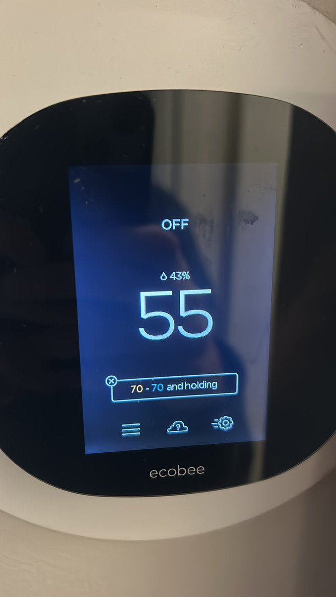 Nothing like no heat in the winter 🥶