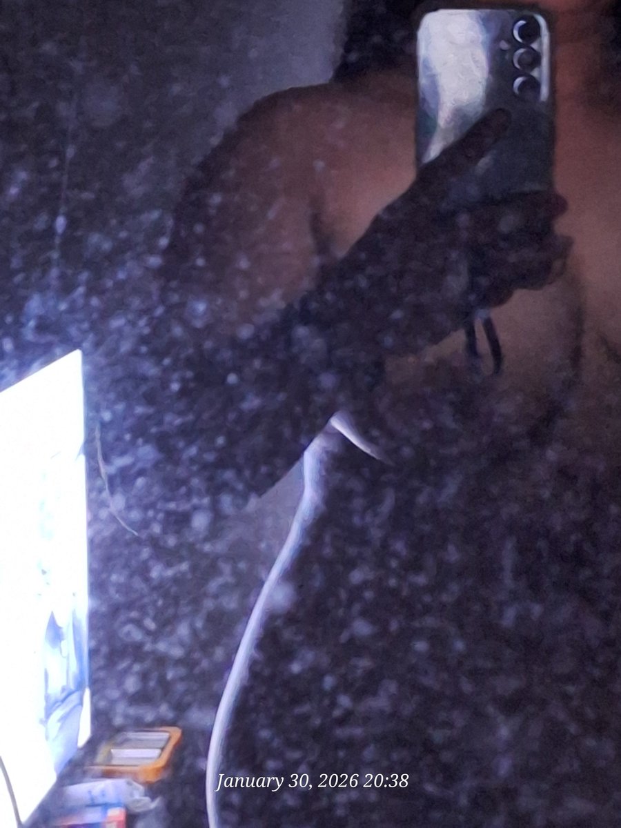 MoChųbby tweet media