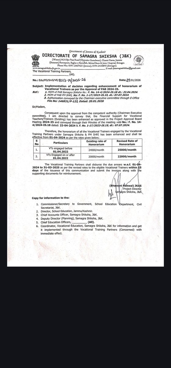 JKVTWA's tweet image. We are grateful to Hon’ble @sakinaitoo, Worthy Secretary @JKEduSchool, SPD @bhawani_rakwal Sir &amp;amp; #CAO Rameez Sir for releasing the long-pending honorarium increment approved for 2024–25.

We hope the remaining PAB-approved increment for 2025–26 is also released at the earliest.