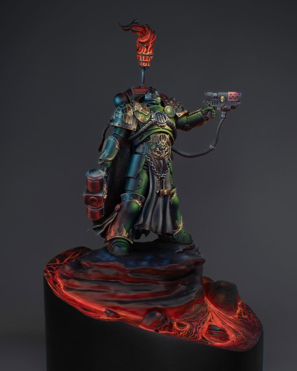 Warzone_Studio's tweet image. Adrax Agatone painted by @liampaintsstuff

#WarzoneStudio #minipainting #miniaturepainting #scifi #spacemarines #warhammer40