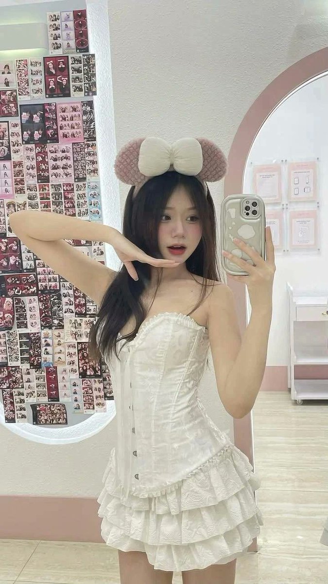 rtgrg5's tweet image. DAOs are revolutionizing finance! Imagine pooling resources with like-minded people to make investments and decisions together. It’s a game changer for everyone in the crypto space! Let’s explore these strategies and unlock new potentials!