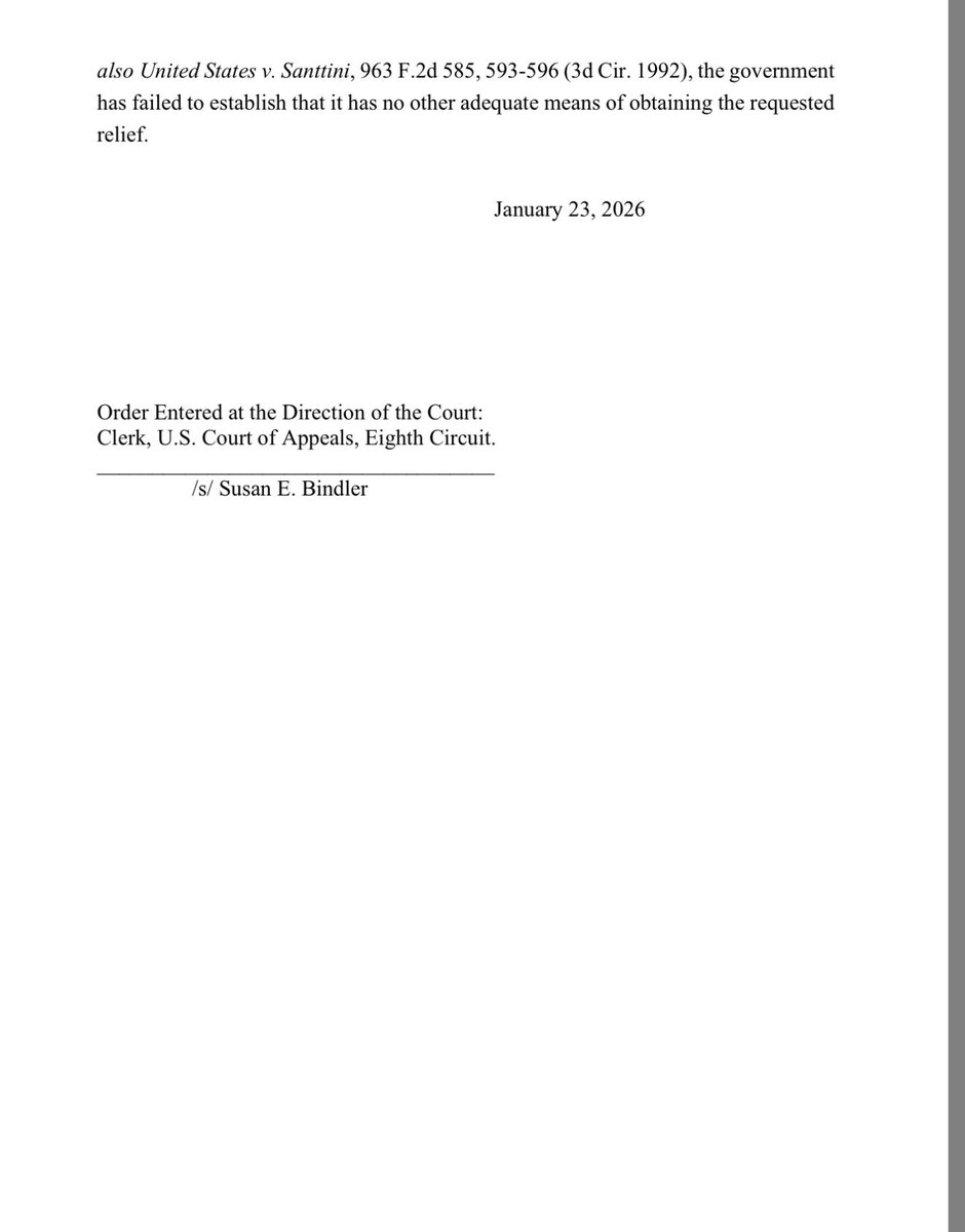 jaketapper's tweet image. DOJ’s original complaint against Don was rejected by Magistrate Judge Douglas Micko who refused to sign the criminal complaint and then the DOJ appealed and that too was rejected. That chief judge, Hon. Patrick J. Schiltz— is a former Scalia clerk and George W. Bush appointee: