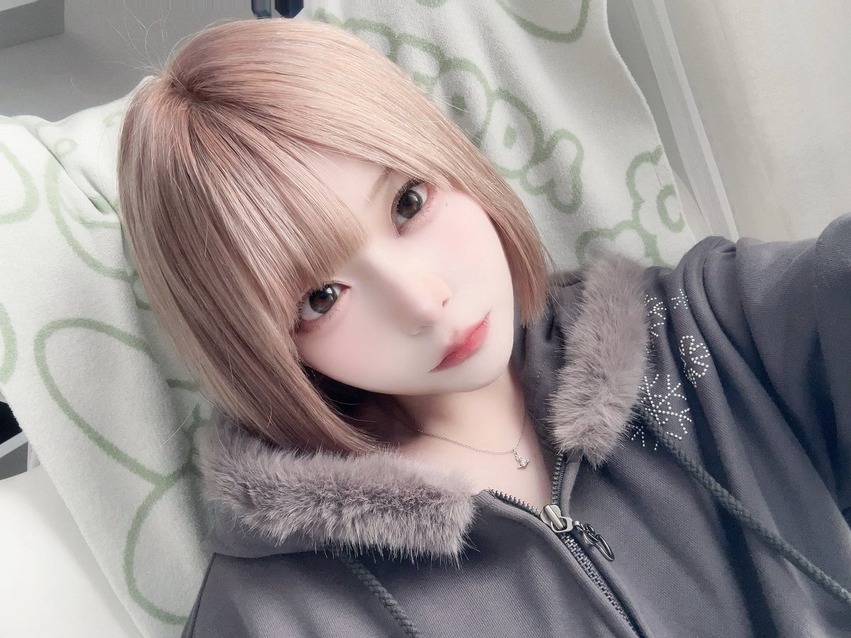 _^ (@____amuoO) / Posts / X