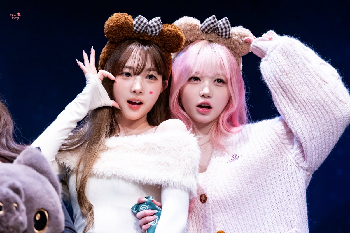 chaerryberry52's tweet photo. 260130       

 #트리플에스 #하연 #채원 https://t.co/2moclUbSO0