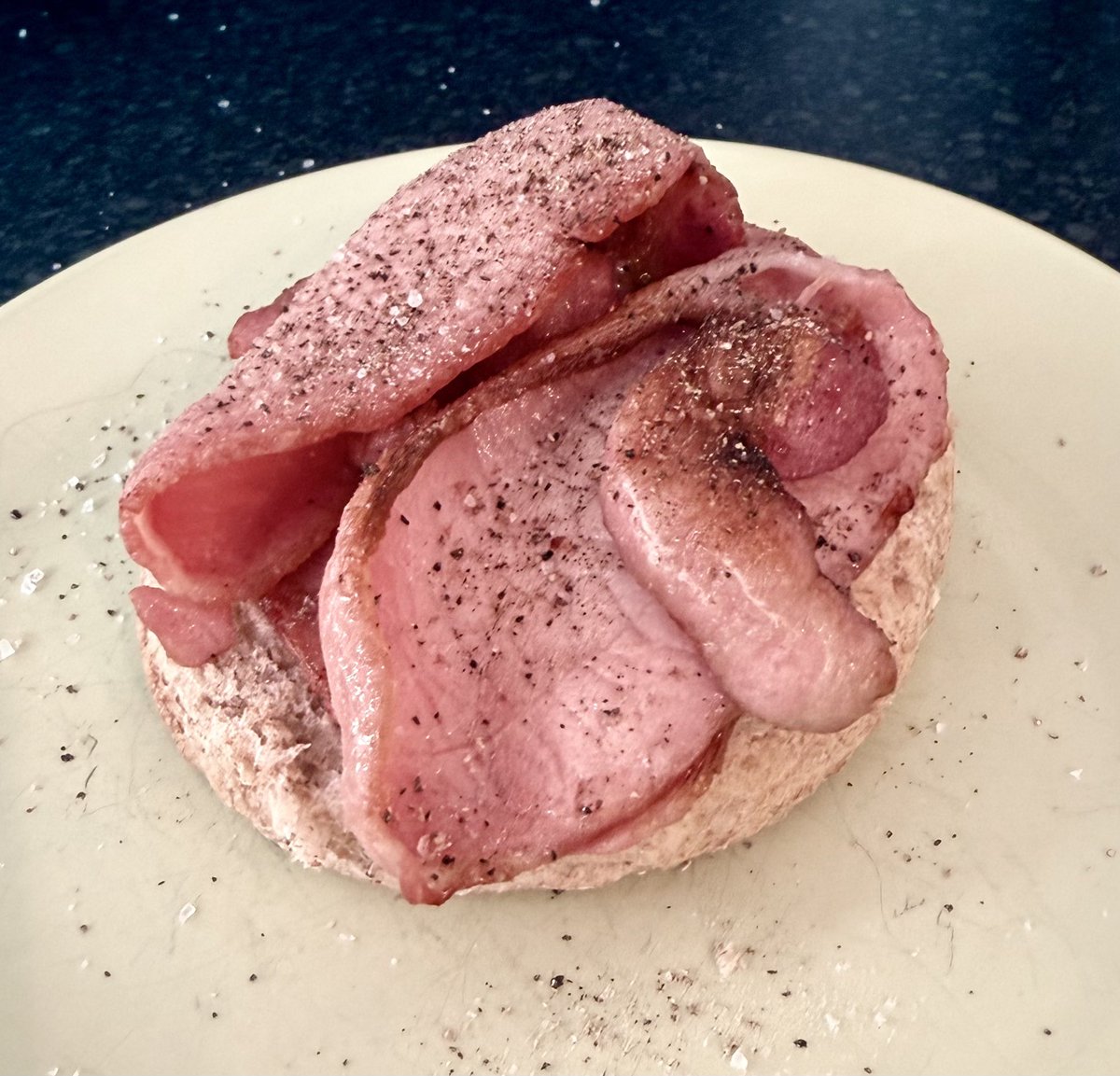 Fudge🍫 tweet media