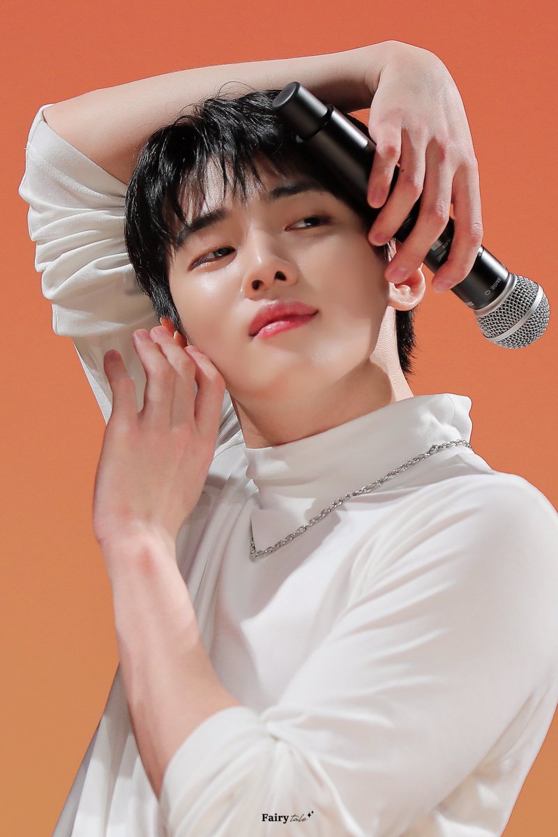 fairytale_dkz's tweet image. 260130
도쿄 DKZ 팬사인회·특전회 2026 

𝐕𝐎𝐆𝐔𝐄 ✨

#재찬 #JAECHAN
#DKZ #디케이지