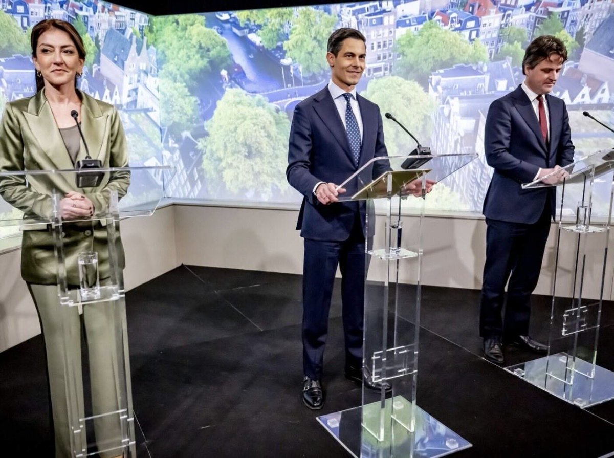 Henk Muller tweet media