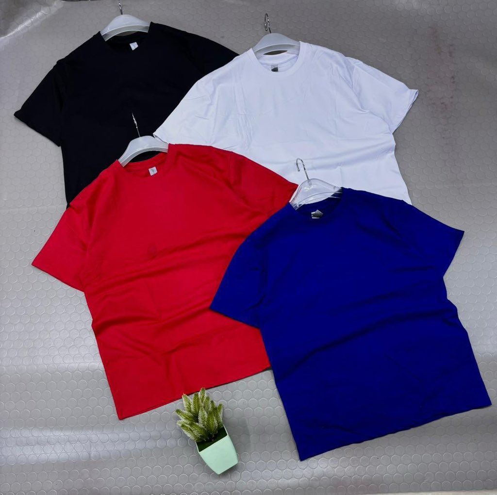 Peguy_Certifie's tweet photo. 🔴 RT FORTEMENT APPRÉCIÉ 🙏🏾

T-SHIRTS QUALITÉ PREMIUM  
À DES PRIX QUI DÉTRUISENT LA CONCURRENCE 🔥

👕 TISSU TOP QUALITÉ – CONFORT & DURABILITÉ  .
💰 PRIX IMBATTABLE : 3 000 XAF UNIQUEMENT  .
📏 TAILLES DISPONIBLES : M – L – XL – XXL – 3XL

🚚 LIVRAISON & EXPÉDITION PARTOUT AU CAMEROUN 🇨🇲  
(RAPIDE ET SÉCURISÉ)

POUR COMMANDER OU NÉGOCIER :  @SteveArnaud15 
📞 652 09 98 68

STOCK LIMITÉ – PREMIER ARRIVÉ, PREMIER SERVI 😊
TAG UN FRÈRE QUI CHERCHE DU BON PAS CHER 🙏🏽