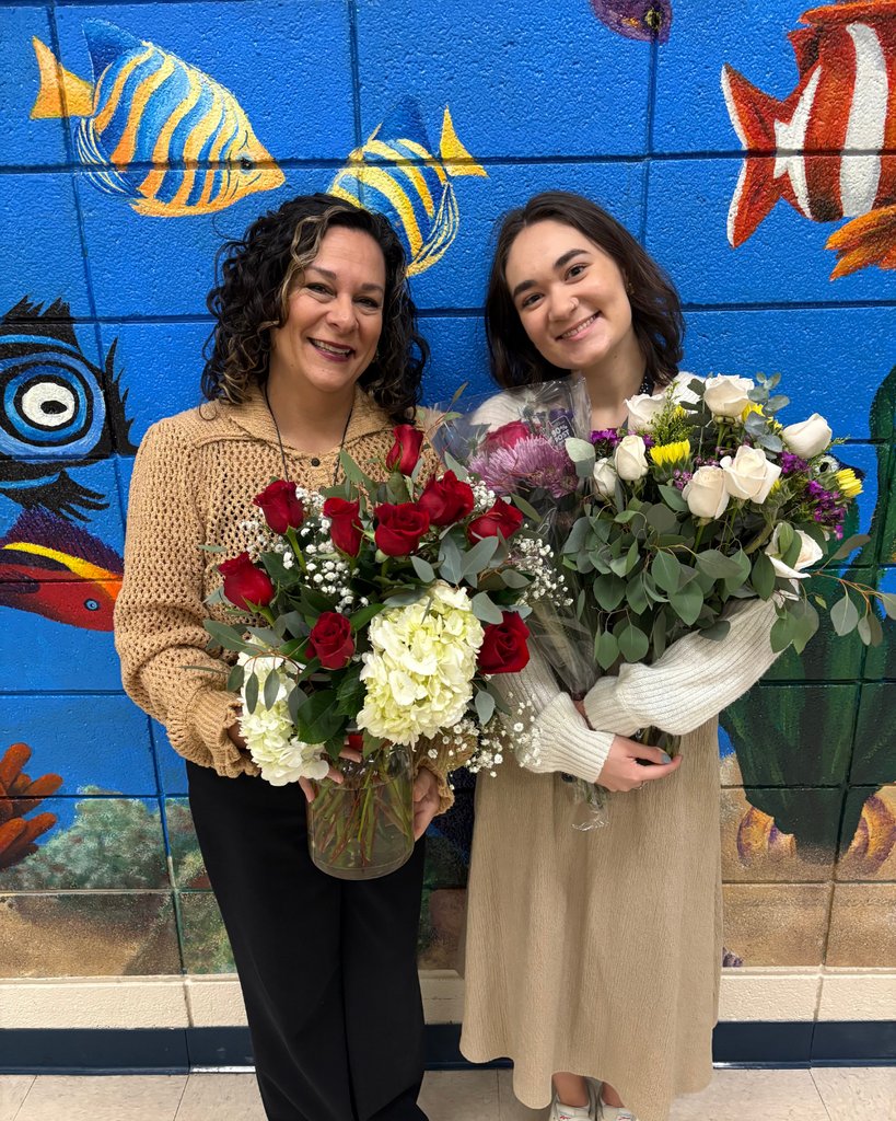 HumbleISD_ECC's tweet photo. We are so excited to announce the 2025-26 Teacher of the Year, Laura Pechal, and Paraeducator of the Year, Nina Datz! Congratulations to these wonderful educators! https://t.co/xGiHe1aE1z