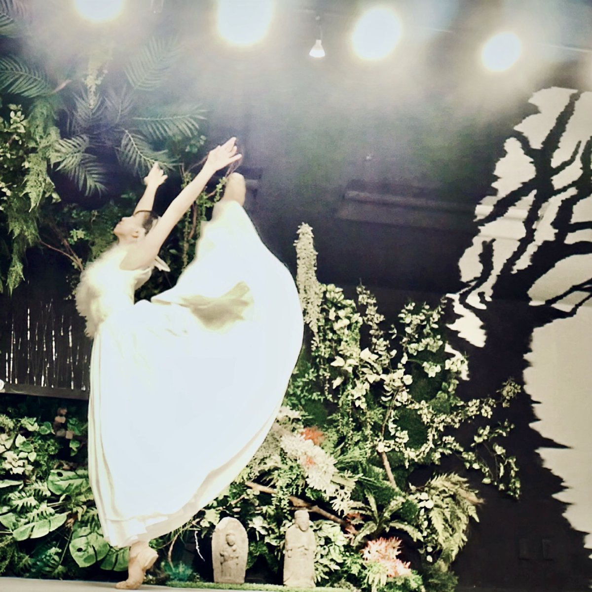 yukiko_mtmt's tweet image. Immersive Experience「Anemoia Tokyo」客演
本日も３公演有難うございました

客演参加は本日最後でしたが、公演は3月15日まで上演されています🤲
また皆様とご一緒出来ますよう精進してまいります🏋️‍♂️

#AnemoiaTokyo
#Immersiveexperience

良い週末をお過ごしください🪽