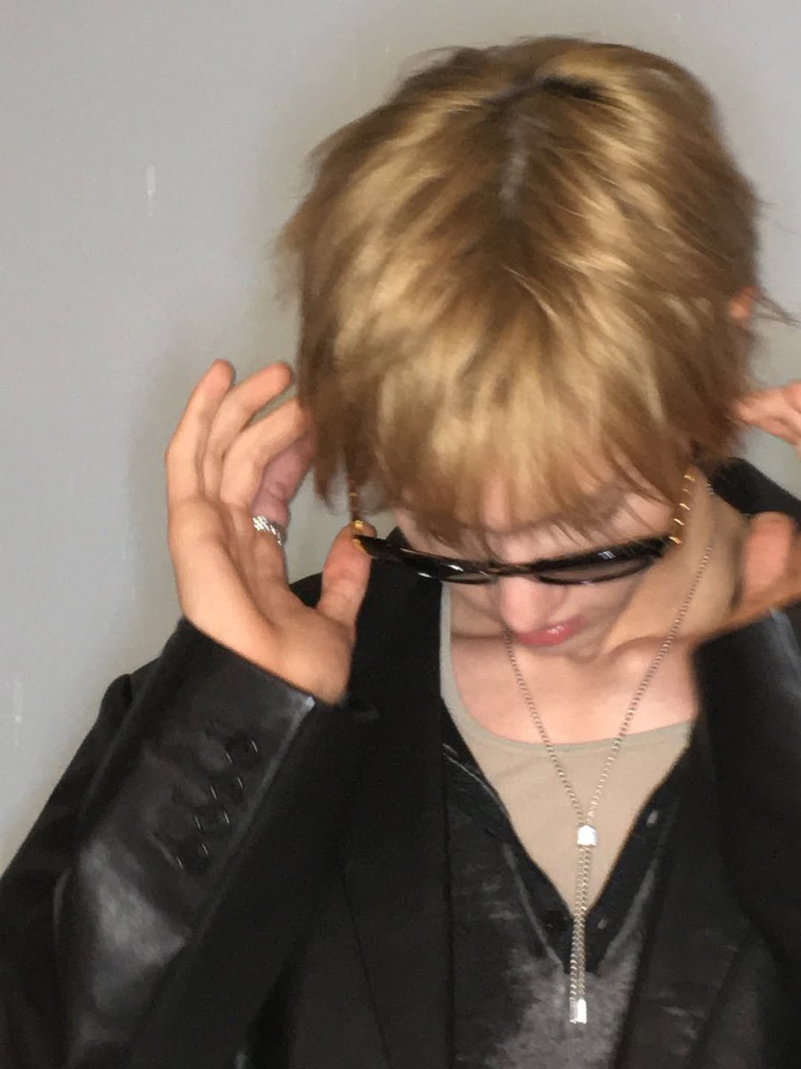 martin you gotta stop your fits are too hard. your verses too fire. your presence too powerful. they’ll hate you.