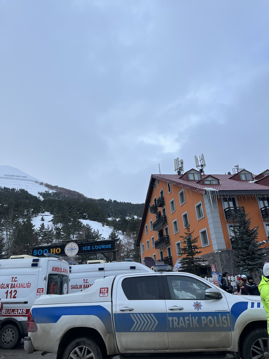 birisi ustume dustu yuvarlandık.. sakatlandım… ona ragmen harikaydi