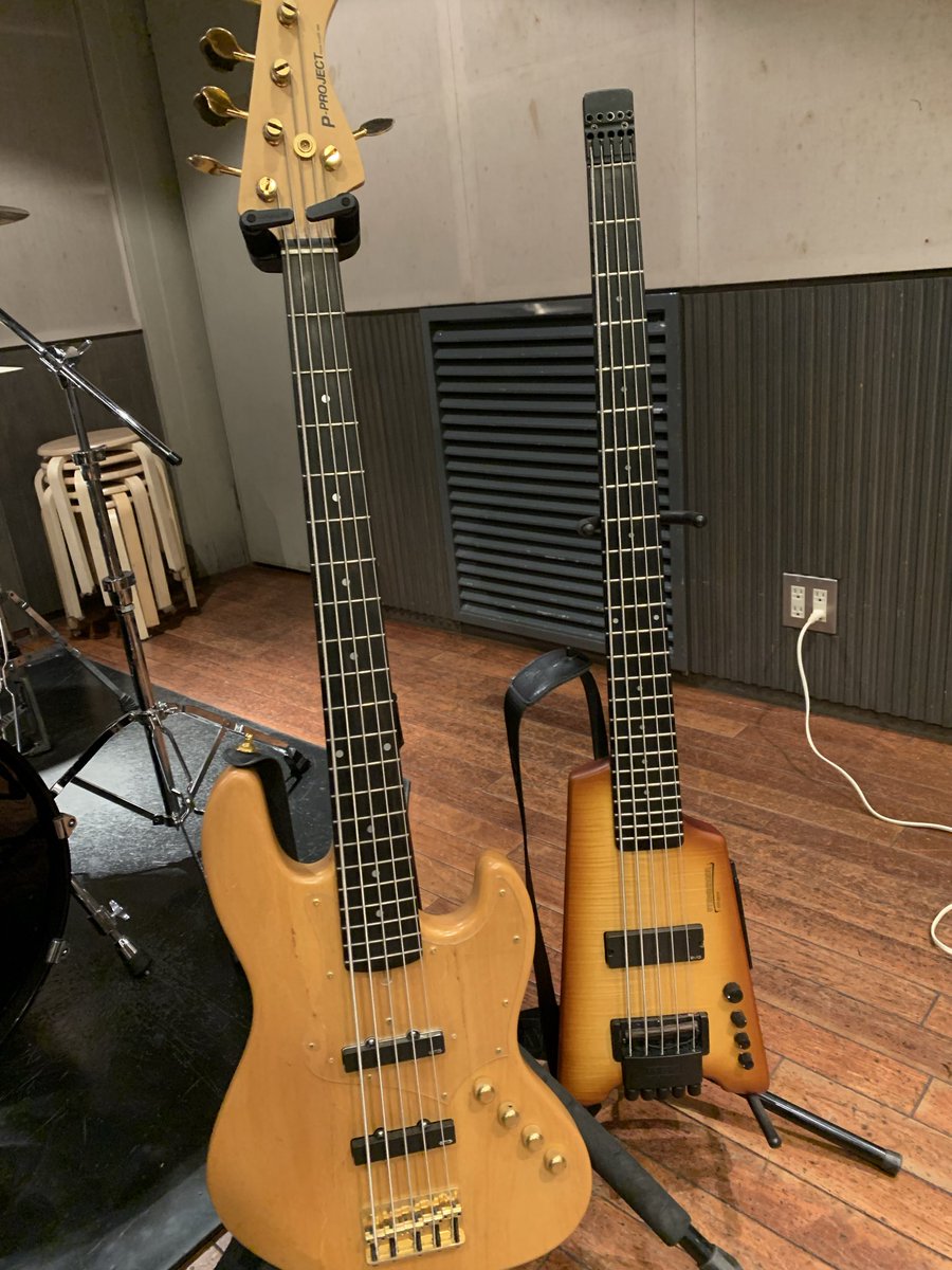 takeshi_close's tweet photo. ご無沙汰です。今夜は2/21(土)のライブに向けてスタジオです。頑張ります!! https://t.co/kTQBgJ2QXo