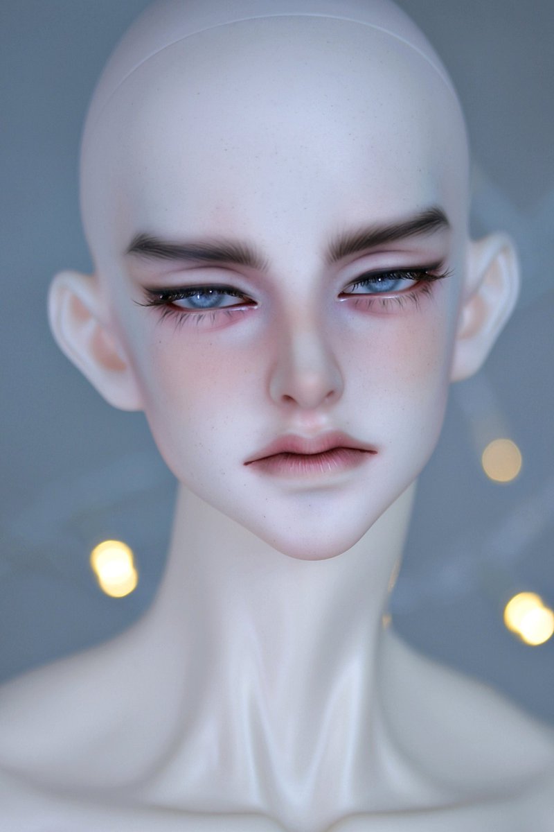 얼어있는....𝒔𝒂𝒊𝒓𝒊𝒏🧊 tweet media