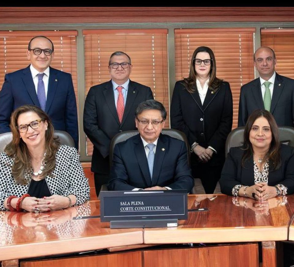 ClaodioloLopez's tweet image. El cartel de los togados y comprados