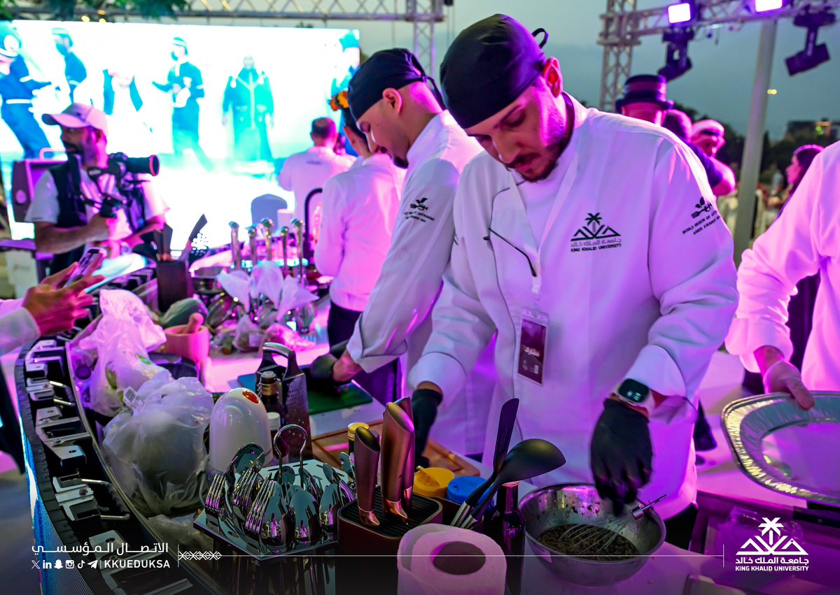 جامعة الملك خالد tweet media