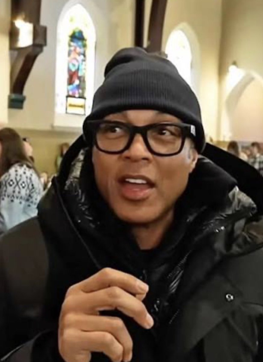 MAGAVoice's tweet image. Raise your hand if you strongly support Don Lemon getting ARRESTED