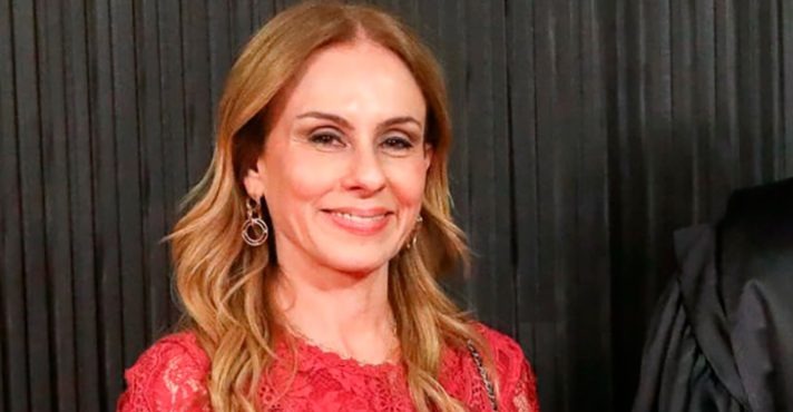 Os senadores Eduardo Girão (Novo-CE) e Magno Malta (PL-ES) protocolaram um requerimento na CPI do Crime Organizado do Senado solicitando a quebra dos sigilos bancário e fiscal de Viviane Barci de Moraes. Leia mais... vespeiro.com/2026/01/30/sen…