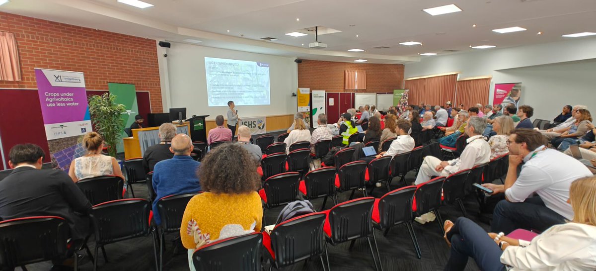 FruitCrews's tweet photo. 🧑‍🔬👩‍🔬 @FruitCrews at the XI Symposium on Irrigation of Horticultural Crops

@FruitCrews  colleagues contributed to the organisation of the symposium at Tatura SmartFarm, Australia (18–23 Jan 2026).

🎤 Brunella Morandi, Chair of the FruitCREWS COST Action, presented at the event. https://t.co/HmFd3uiT9c