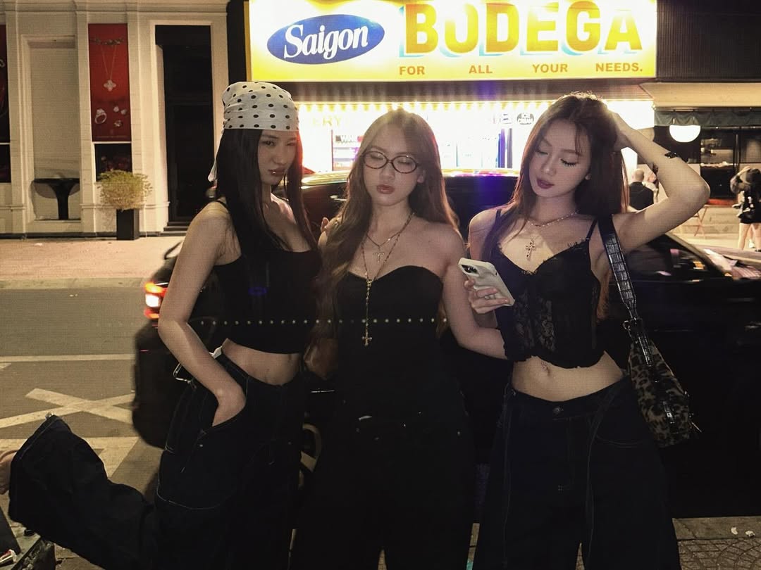 Hasanshinrr's tweet image. DeFi is awesome, but we really need to keep an eye on the infrastructure risks. With so much money moving around, one hiccup can lead to chaos. Let’s talk security before it bites us! What are your thoughts?