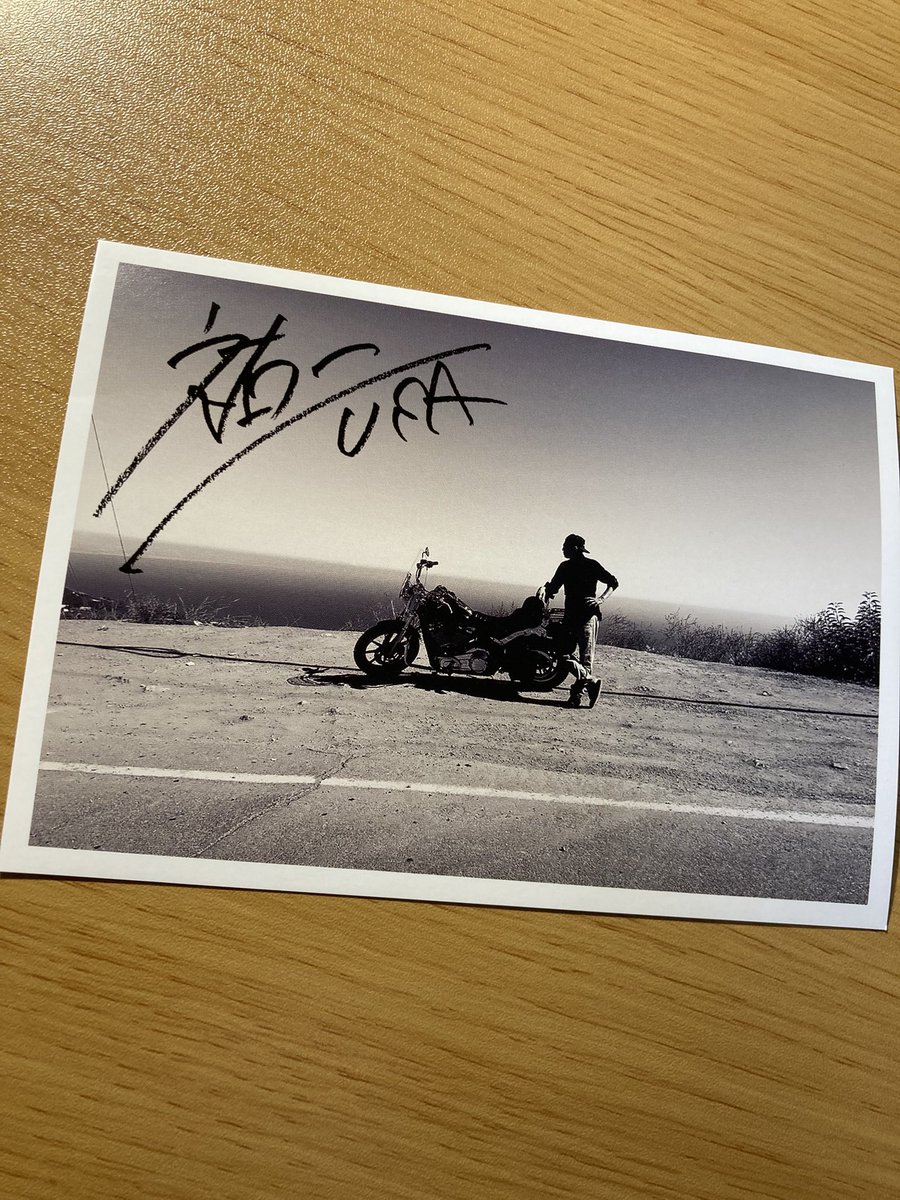 ポストカードがついてる〜♪