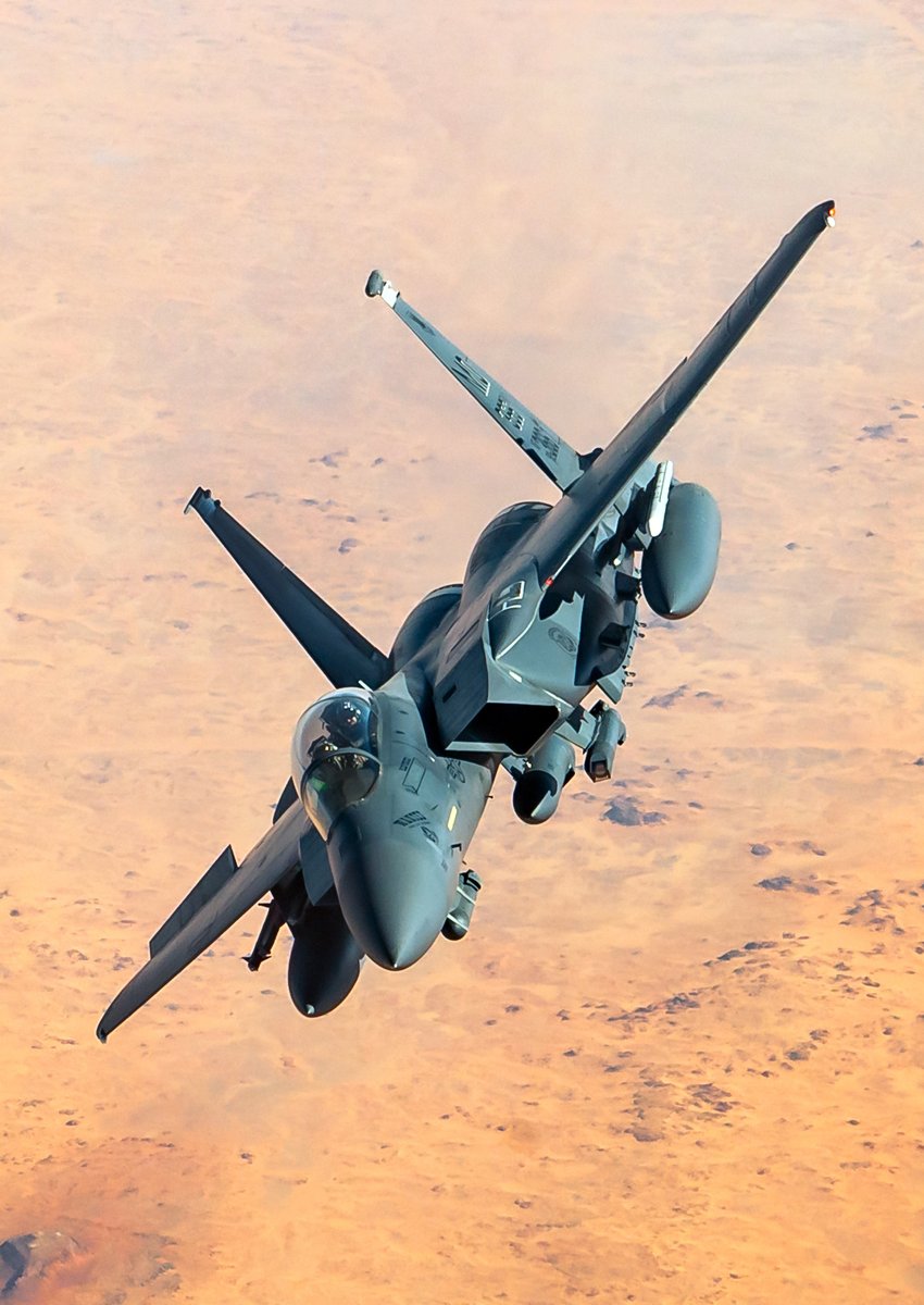 McDonnell Douglas F-15E Strike Eagle 92-0366 MO. 2021.