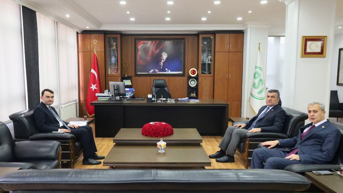 Kaymakamımız Hasan Raşit Taşkın, Belediye Başkanımız İrfan Karaca ile birlikte DSİ 4. Bölge Müdürü Mehmet Alp’i makamında ziyaret etti. Ziyarette, ilçemizde yürütülen ve planlanan çalışmalar hakkında görüş alışverişinde bulunuldu.