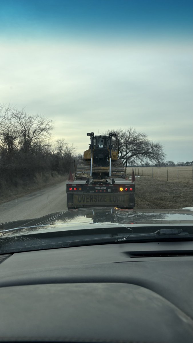dozerhand's tweet photo. Back playing in the dirt. https://t.co/cBF1KTAyUx