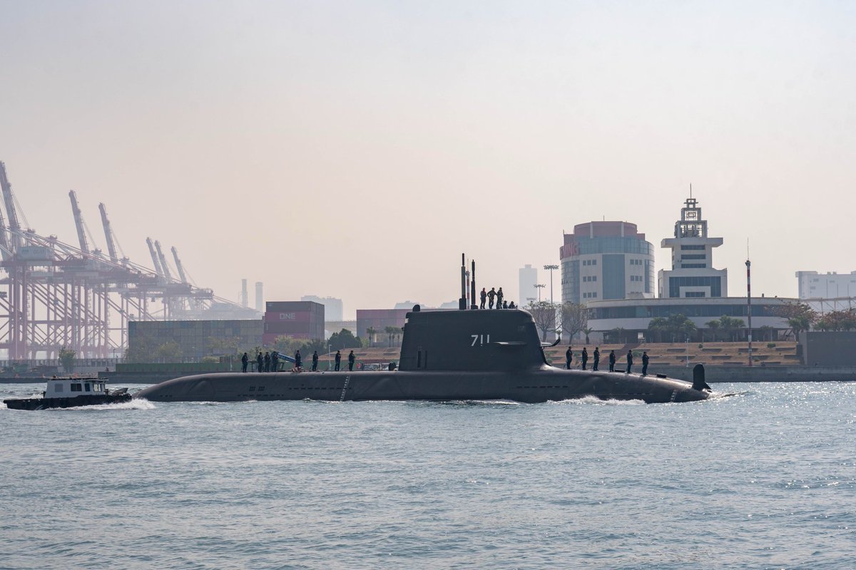 josephwutw's tweet photo. #Taiwan’s first indigenous submarine SS-711, the #Narwhal, successfully completed its first submerged sea trial, a major step forward for our deterrence capabilities. https://t.co/lNmyPLsYik