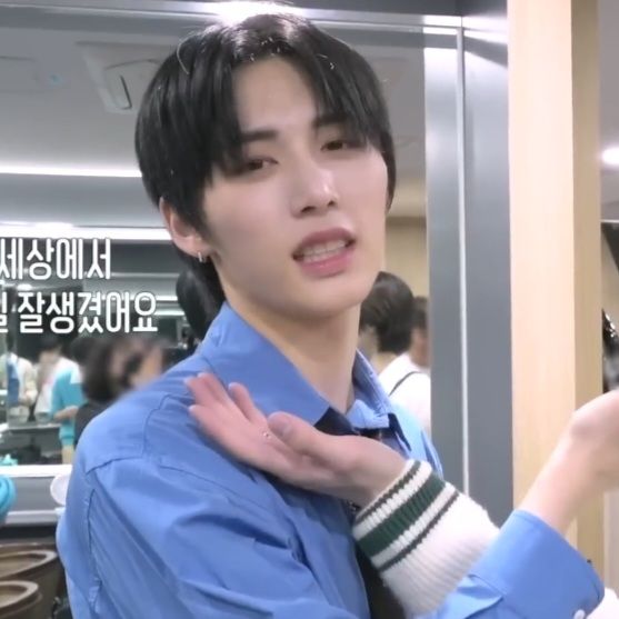 lune ୨୧ tweet media