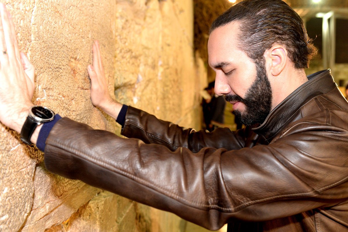 ThinkingBitmex's tweet image. Bitcoin topped in 2021 when El Salvador bought

Gold and SIlver topped in 2026 when El Salvador bought

Do you understand?