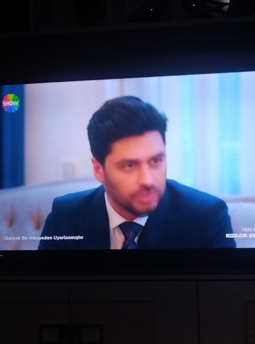 Fatih79442643's tweet photo. Vallaha gayet iyi duruyor hiç sırıtmıyor #kızılcıkşerbeti #kizilcikşerbeti  #fatihürek https://t.co/hhv6oMDf7u