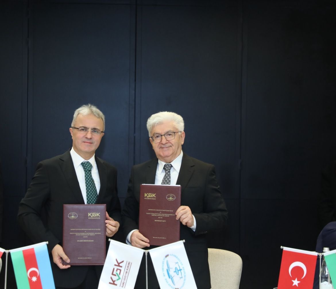 KamuGozetimi's tweet photo. Türk Dünyası Bağımsız Denetim Sektörü İçin Tarihi Adım 

26 Ocak 2026 tarihinde Bakü’de, Kamu Gözetimi Kurumu ile Azerbaycan Cumhuriyeti Denetçiler Odası (ARAP) arasında muhasebe ve bağımsız denetim alanında kapsamlı bir Stratejik İş Birliği Mutabakat Zaptı imzalanmıştır. https://t.co/KeOZBCpg05