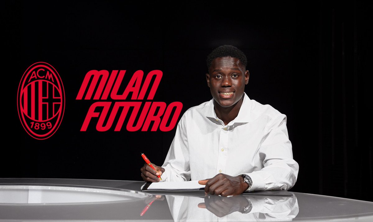 🇸🇳 Elhadji Malick Cisse'yi de Milan'a ugurladık.

Senegal'in akademi turnuvalarından takip ettigim bir profildi ve o zamanlar henüz stoper rolüne evrilmemişti. Senegal U17 takımıyla pozisyonunu buldu ve yükselmeye başladı.

Tebrikler Evlat. 👏