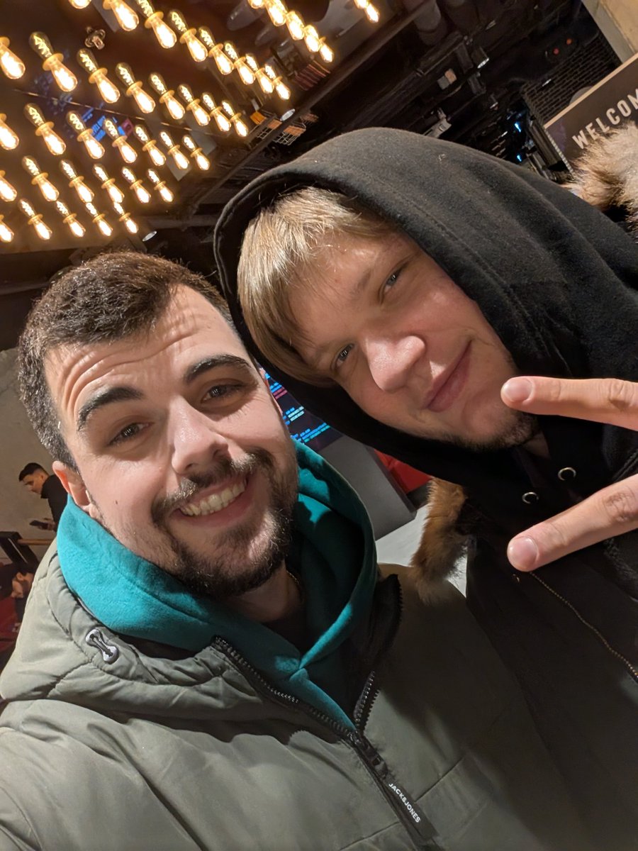 Robin Röpke tweet media