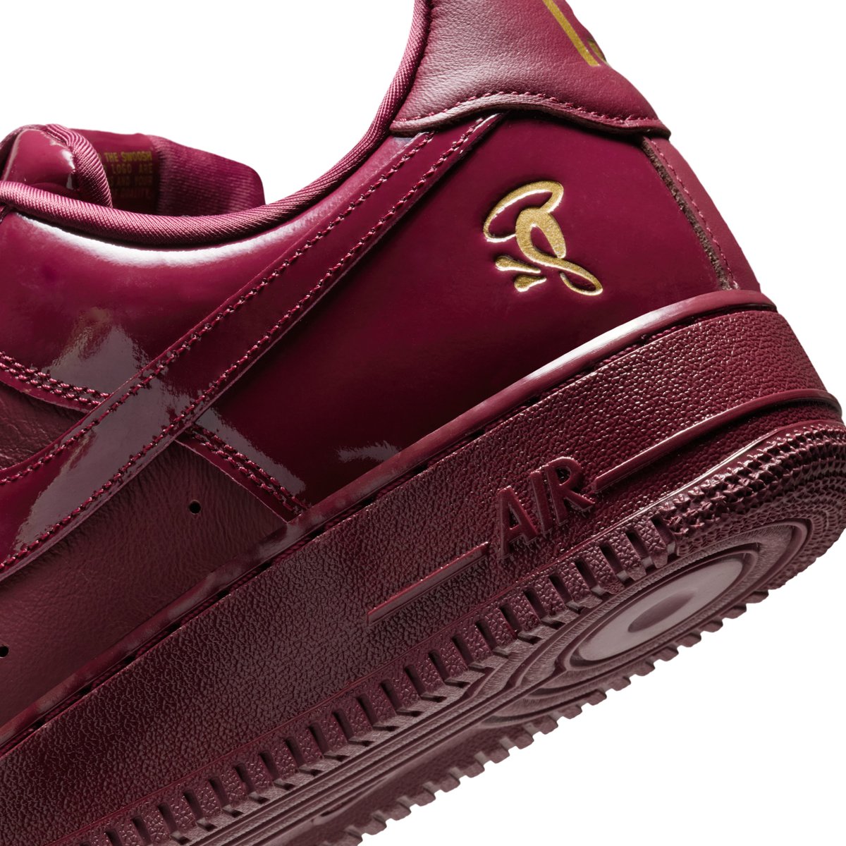 houseofheat's tweet photo. OFFICIAL IMAGES: Central Cee x Nike Air Force 1 Low "Dark Beetroot" 🍎 https://t.co/fbdGyZXLQh