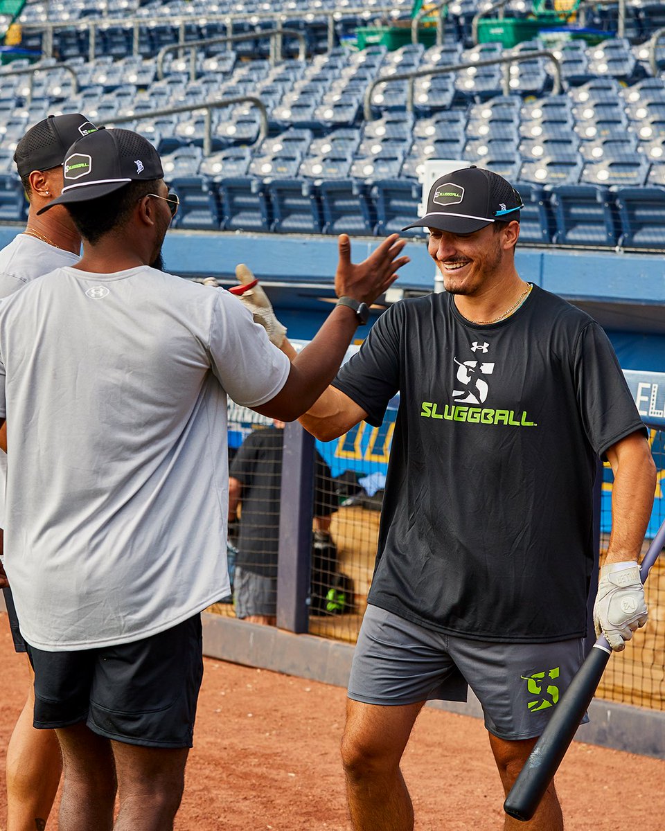 Sluggball tweet media