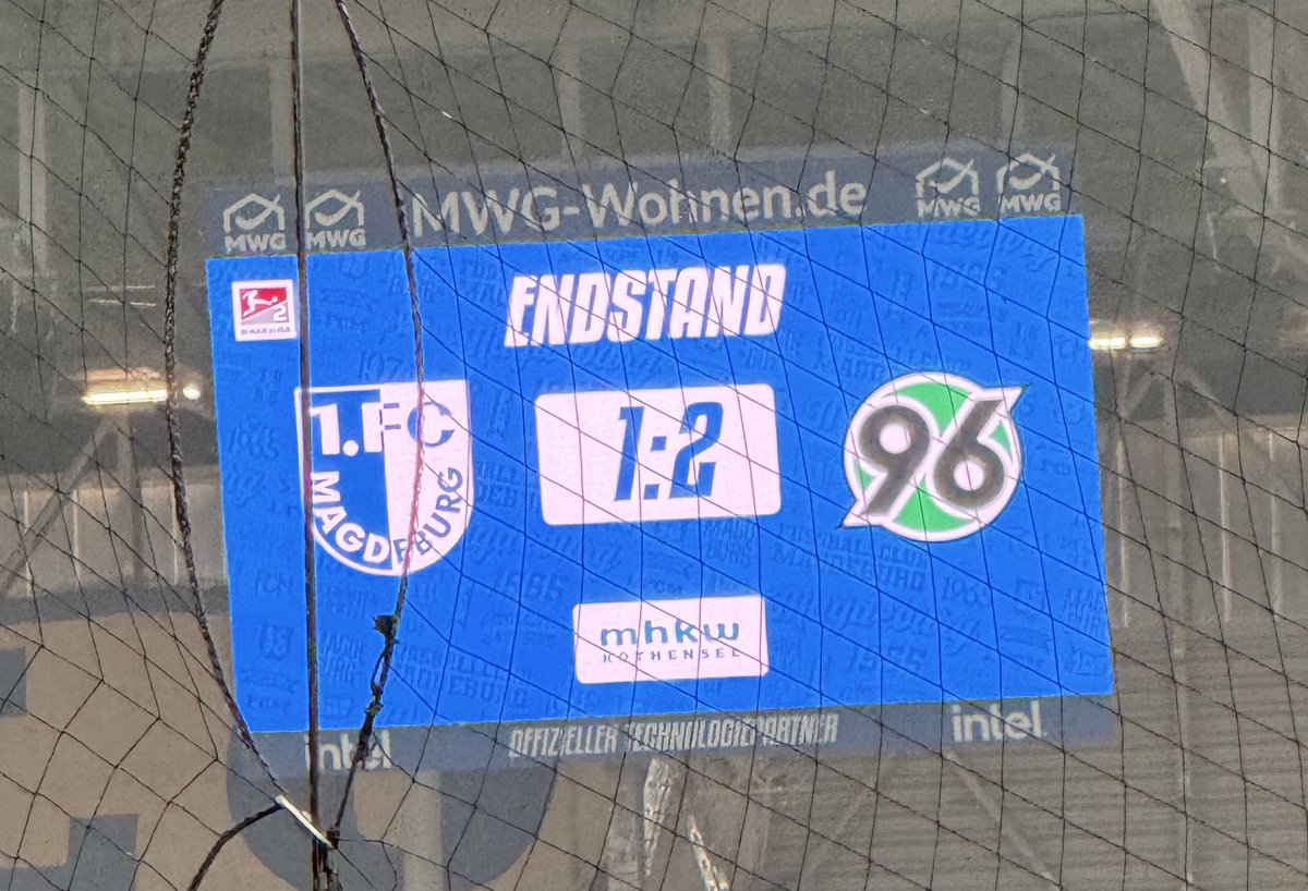 stajner24's tweet image. Liste mit Dingen die einfacher sind als Auswärts in Magdeburg zu gewinnen: 

- Ende der Liste