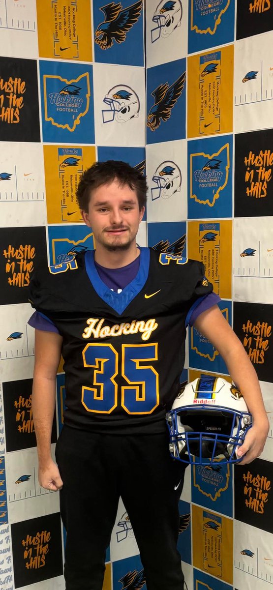 CoachLukeRich's tweet photo. Early graduation ✔️
Early enrollment ✔️
Winter workouts ✔️
College classes ✔️
Proud of you @Tristankicker !!! Keep working and you'll be kicking off to open the season in the fall. https://t.co/j9VnwoBYbK