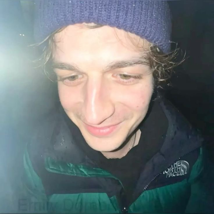 hairydjo's tweet image. my fav genre of joe pics